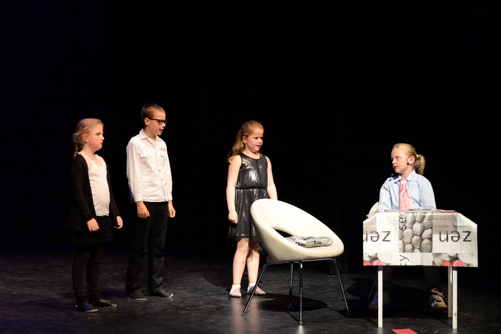 ../Images/Musical Nanny de Vries 145.jpg